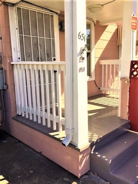 631 Sycamore Ave - Photo 2 of 10