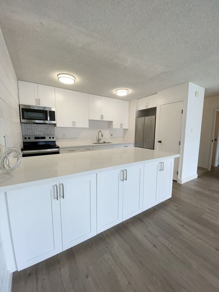 827 Kinau St #D601 - Photo 3 of 18