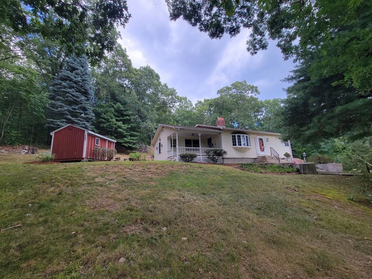 26 Quissett Rd - Photo 2 of 20