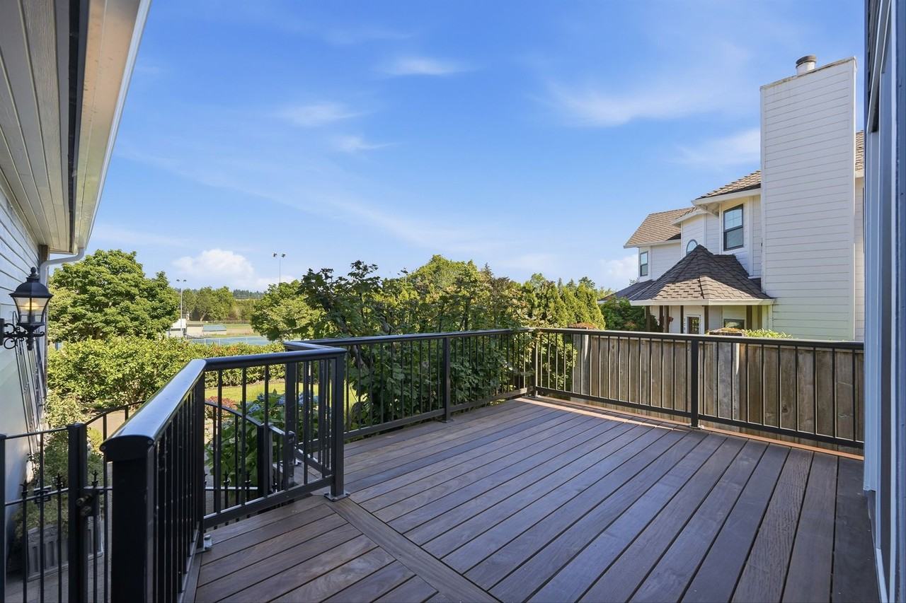 17903 Ridge Lake Dr - Photo 4 of 43