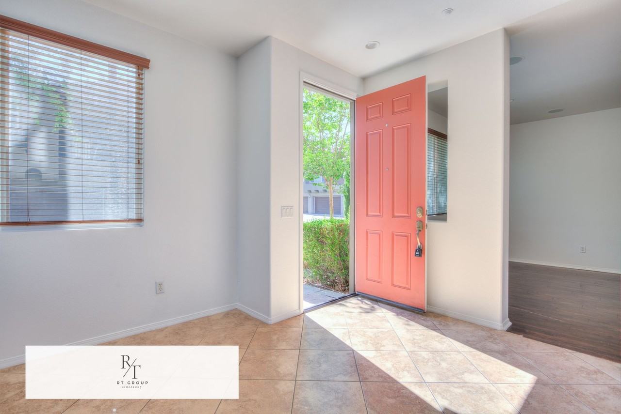 27944 John F Kennedy Dr #B - Photo 3 of 36