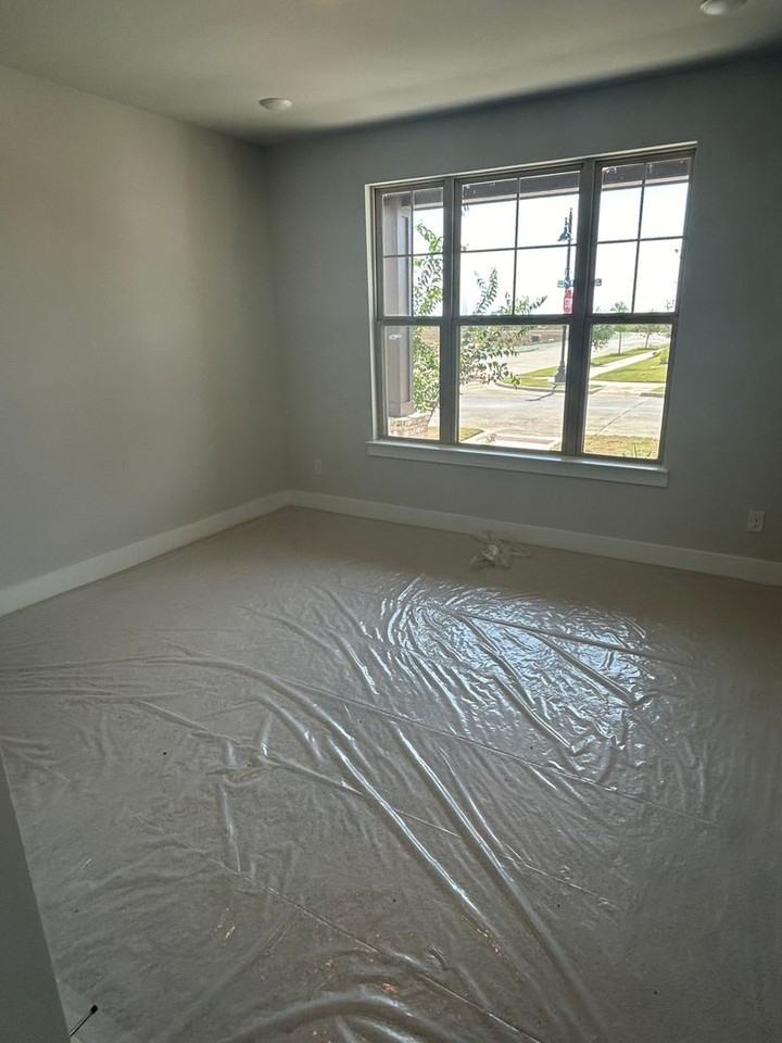 7100 Dragonfly Ln - Photo 4 of 14