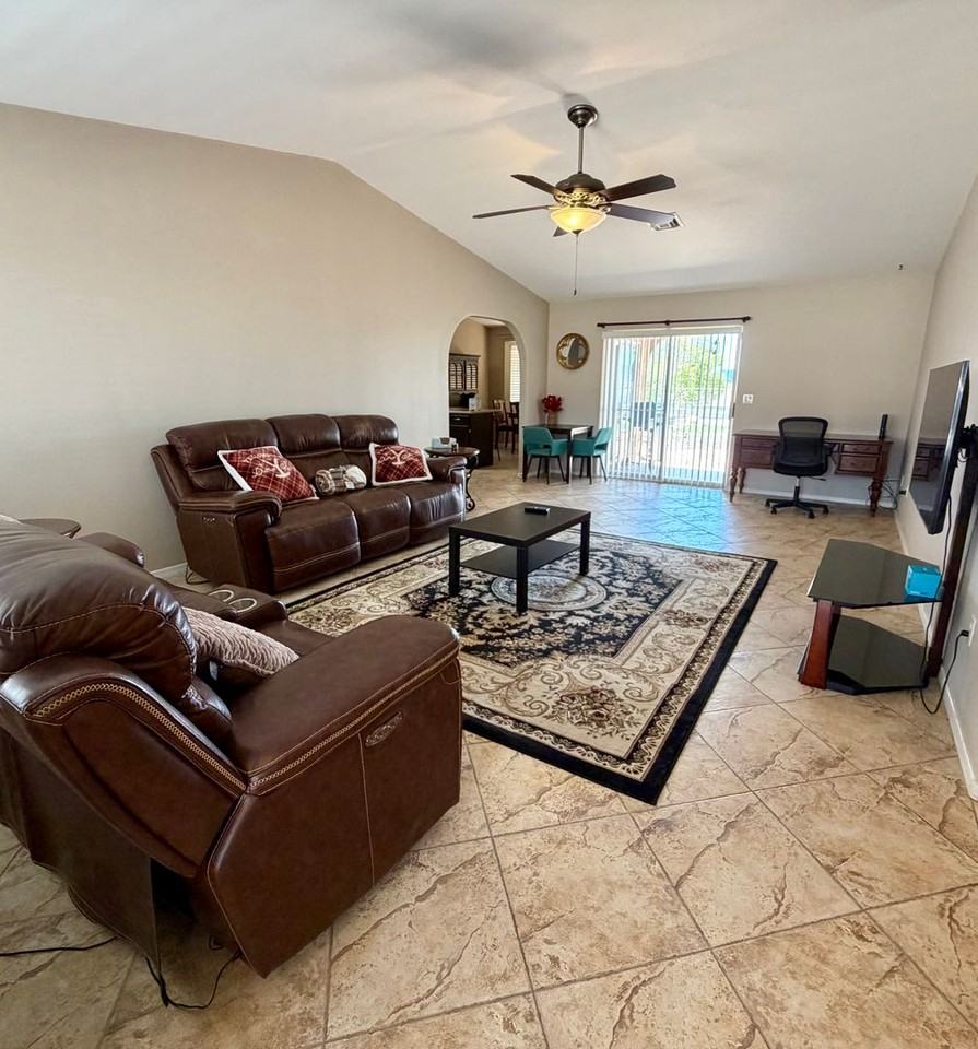 3880 Lighthouse Dr - Photo 5 of 29