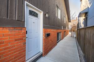 featured image of 1930 12 Ave Sw