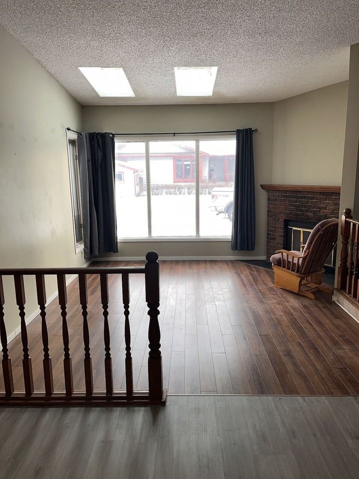 Sunmills Pl Se - Photo 4 of 37