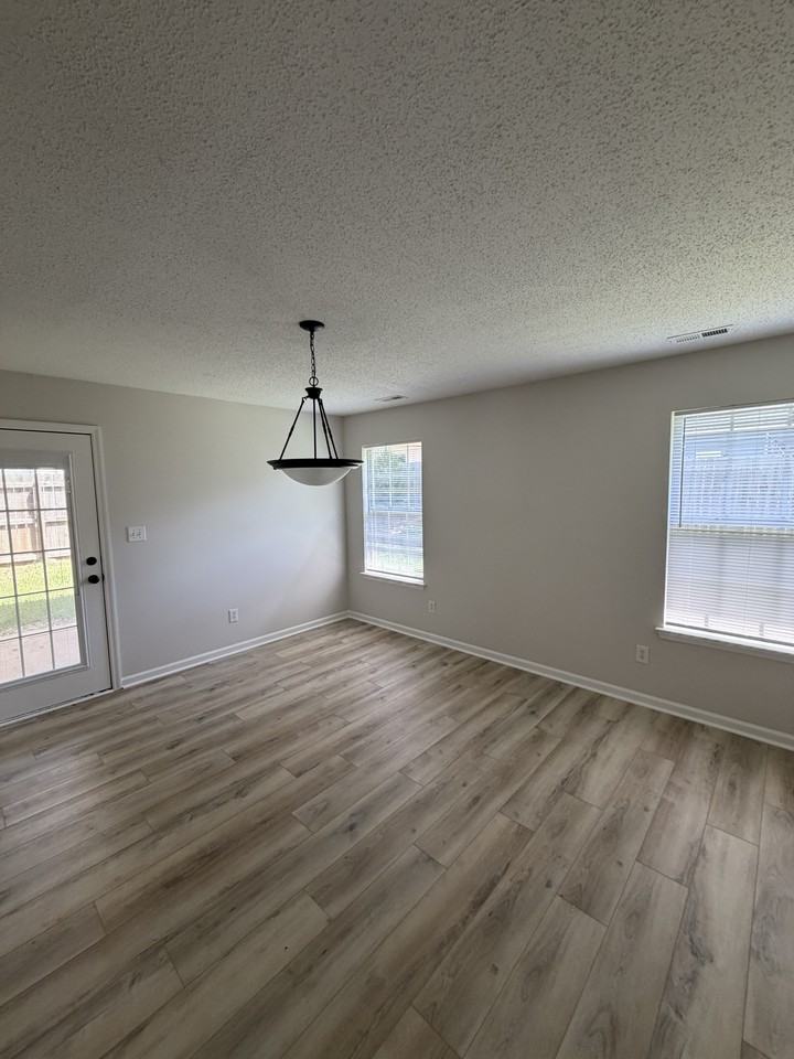 110 Lonesome Ct #NA - Photo 2 of 13
