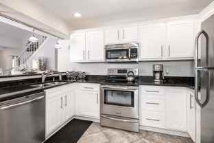 N26W24160 River Park Dr #LOWER - Photo 1 of 1