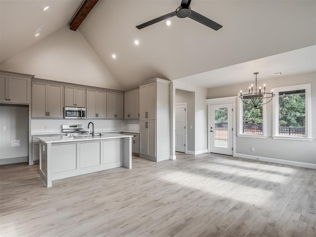 928 Kyle Dr #NA - Photo 3 of 38