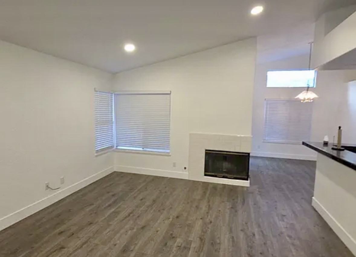 22852 Springdale Dr #NA - Photo 3 of 20