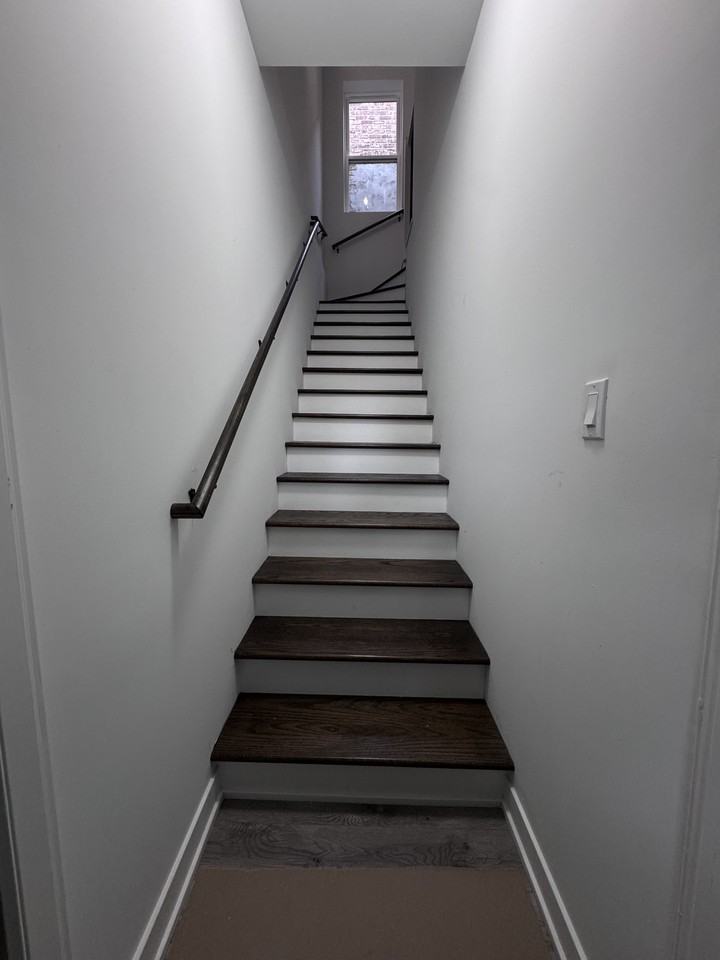 4421 W Monroe St #2 - Photo 4 of 17