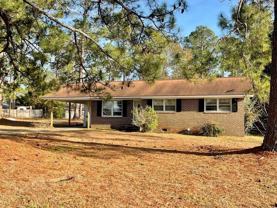 104 Lynn Cir - Photo 1 of 1