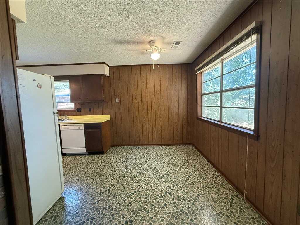 2892 N Peg Ln - Photo 7 of 22