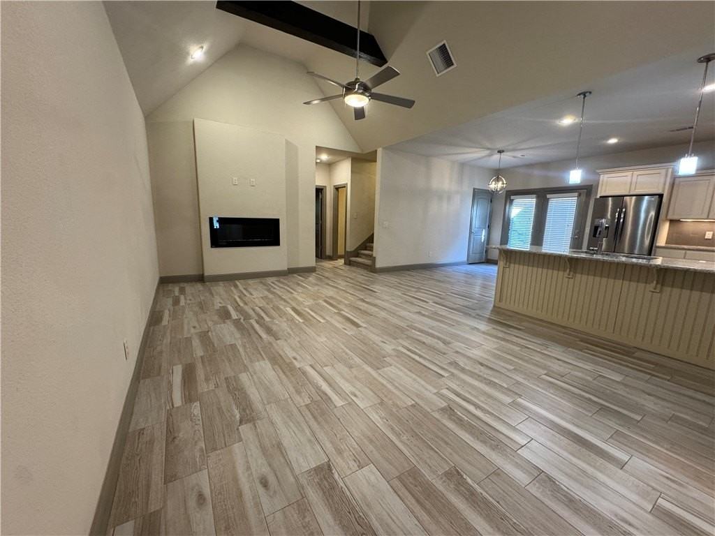 1802 Sw Riverstone Rd - Photo 6 of 40