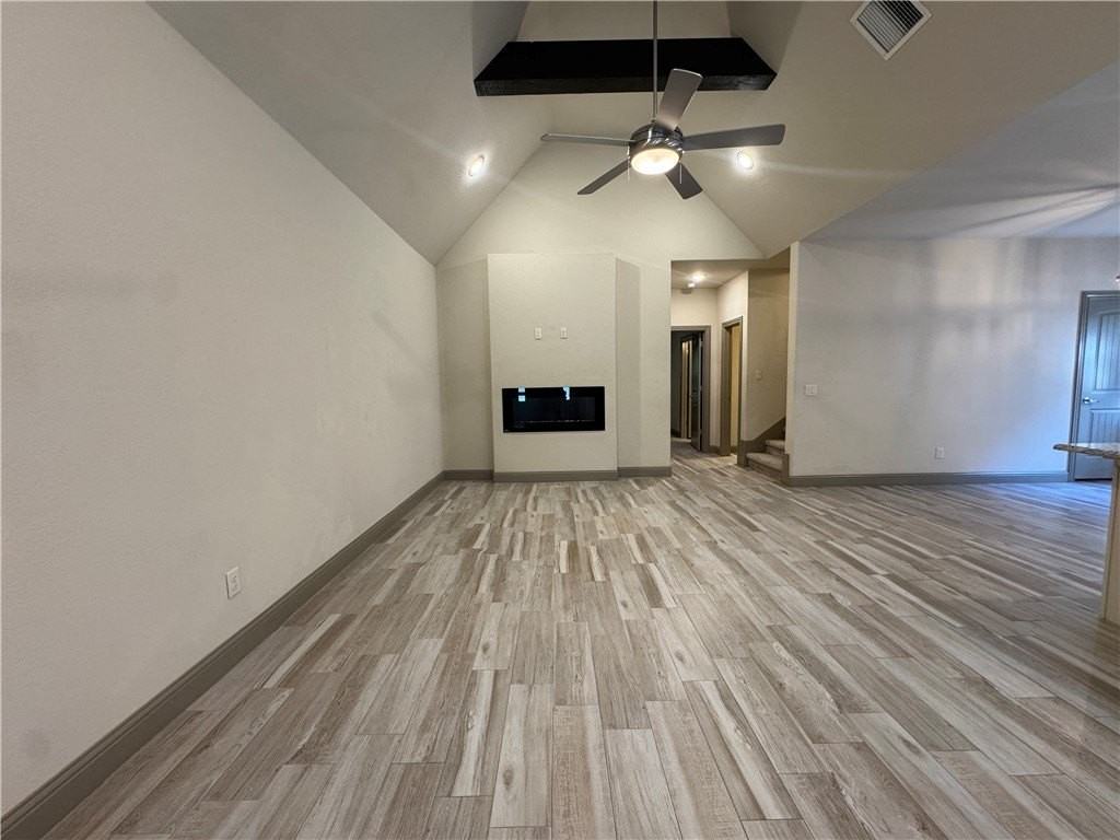 1802 Sw Riverstone Rd - Photo 7 of 40