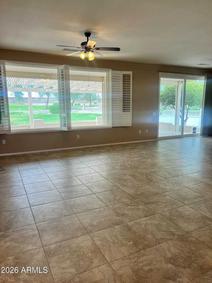 15186 W Las Brizas Ln - Photo 5 of 26