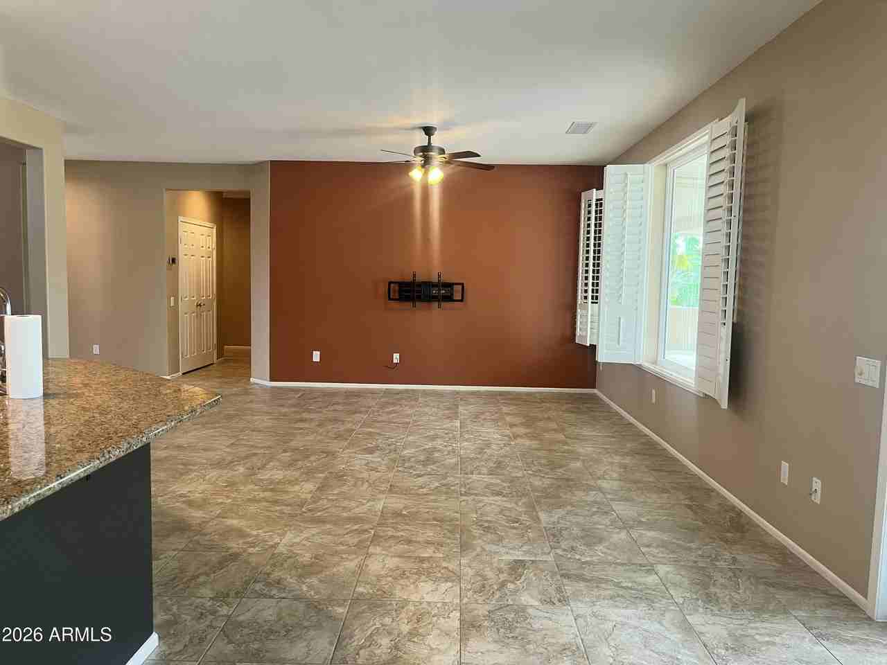 15186 W Las Brizas Ln - Photo 6 of 26