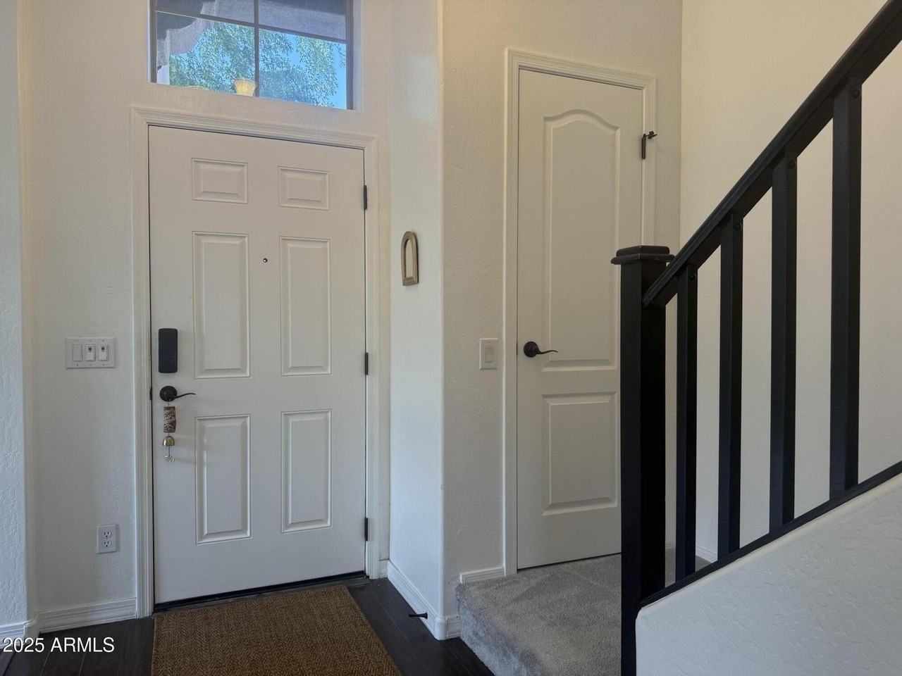 1293 E Walnut Rd - Photo 4 of 50