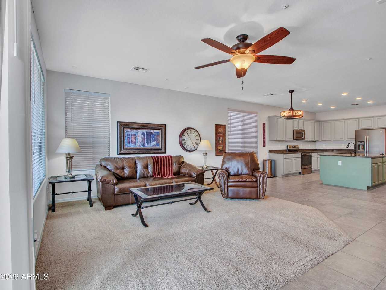 7135 W Desert Mirage Dr - Photo 7 of 50