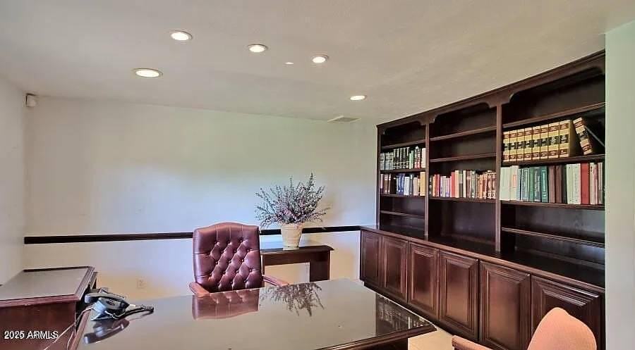 3333 E Thunderbird Rd - Photo 5 of 12
