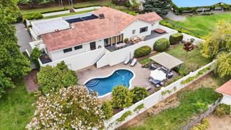 15644 Arnold Dr - Photo 1 of 1