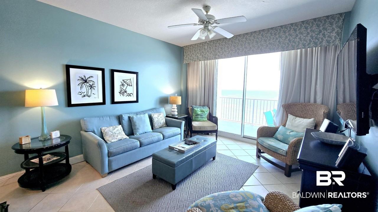 455 E Beach Blvd #1506 - Photo 4 of 30