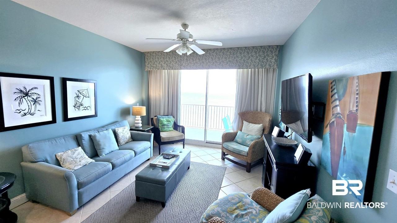 455 E Beach Blvd #1506 - Photo 6 of 30