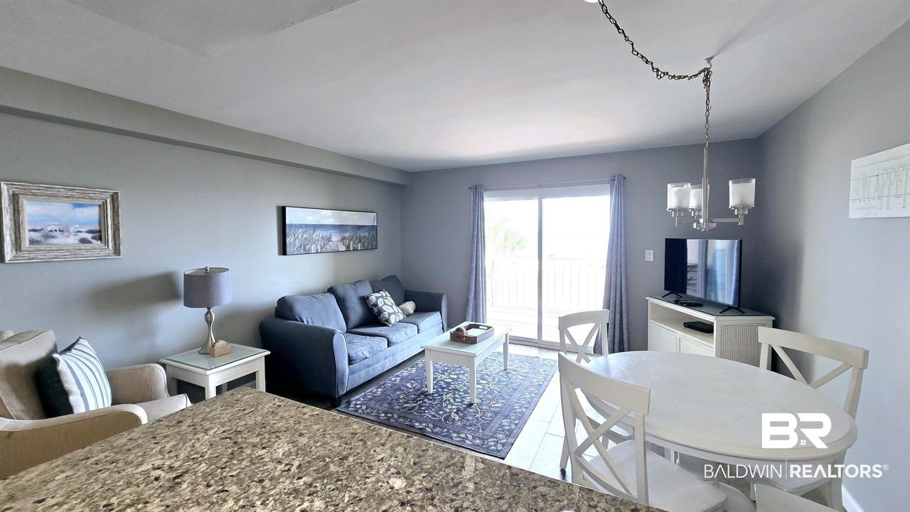 1117 W Beach Blvd #202 - Photo 4 of 24