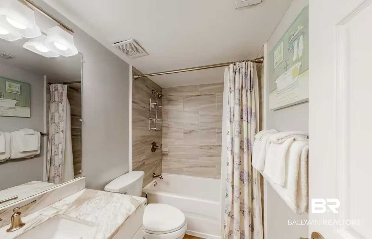 1117 W Beach Blvd #202 - Photo 7 of 24