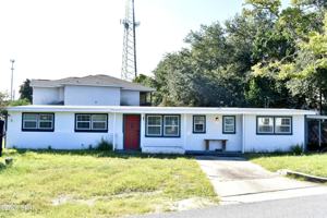 featured image of 106 N El Centro Blvd #B