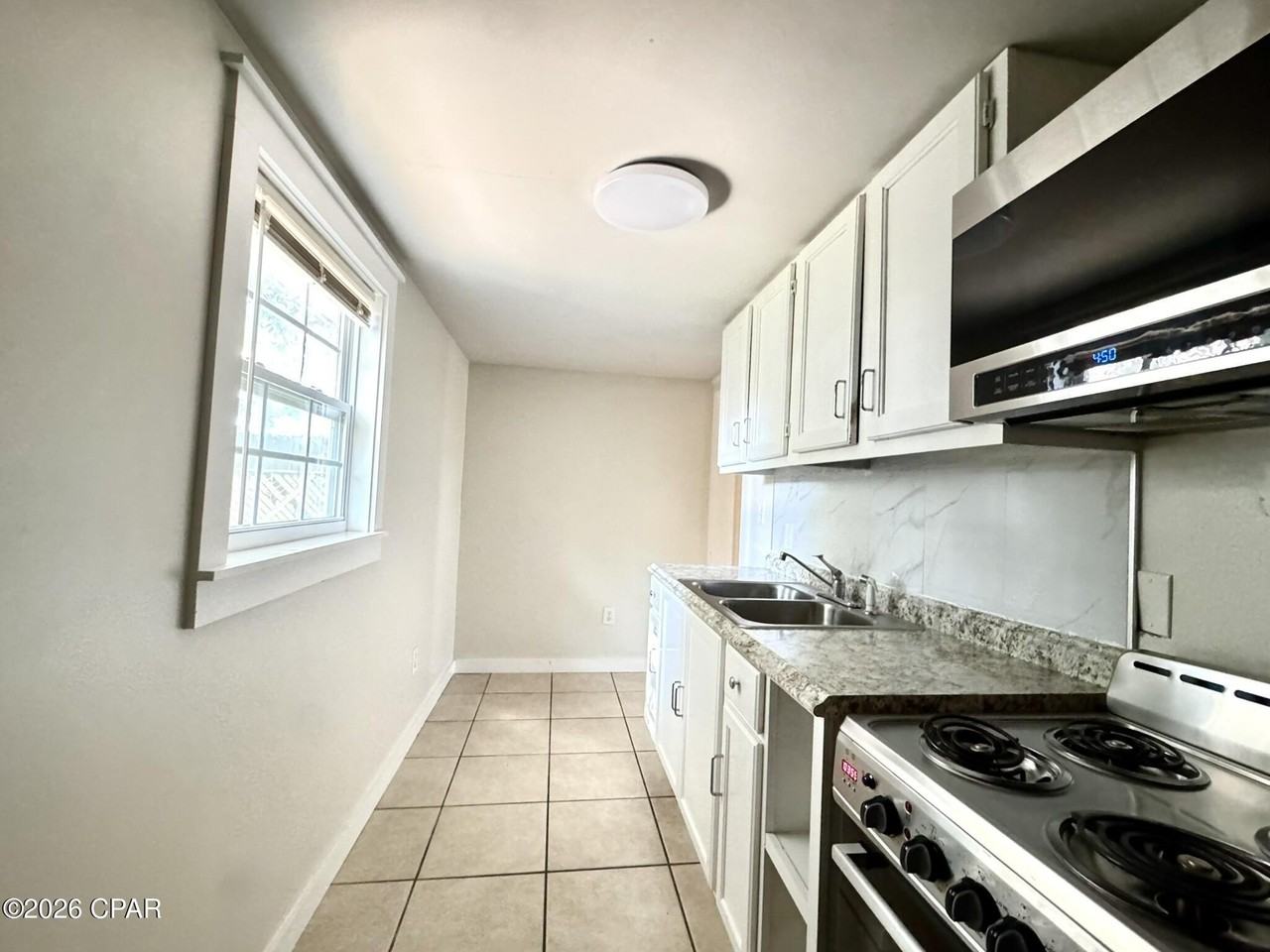 106 N El Centro Blvd #B - Photo 2 of 8