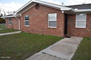 featured image of 4006 E 11th St #E