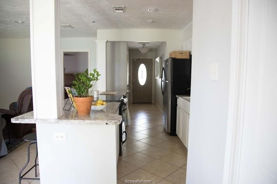 3202 Wildrye Dr - Photo 5 of 12