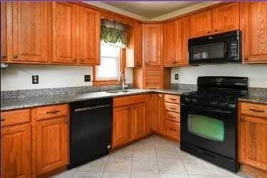 236 Barry Rd - Photo 6 of 19