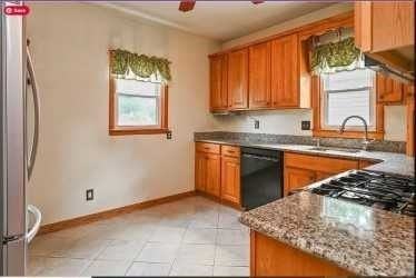 236 Barry Rd - Photo 7 of 19