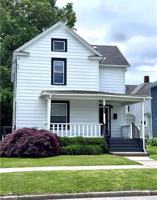 featured image of 303 7th St