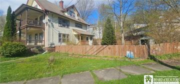 featured image of 2 Butler St