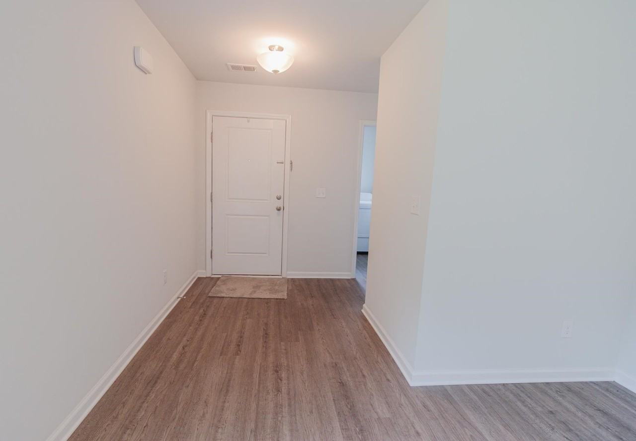 591 Mossbank Loop - Photo 4 of 40