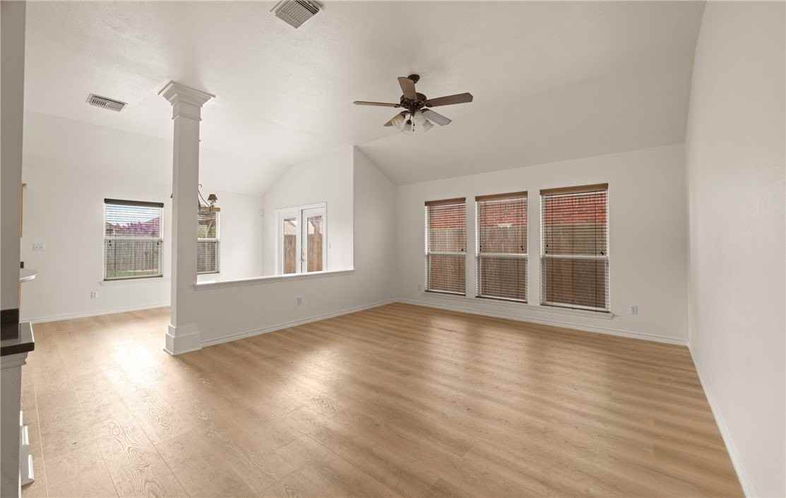 7518 Fort Griffen Dr - Photo 2 of 14