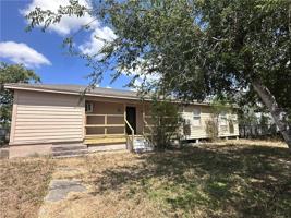 featured image of 501 Villa Dr