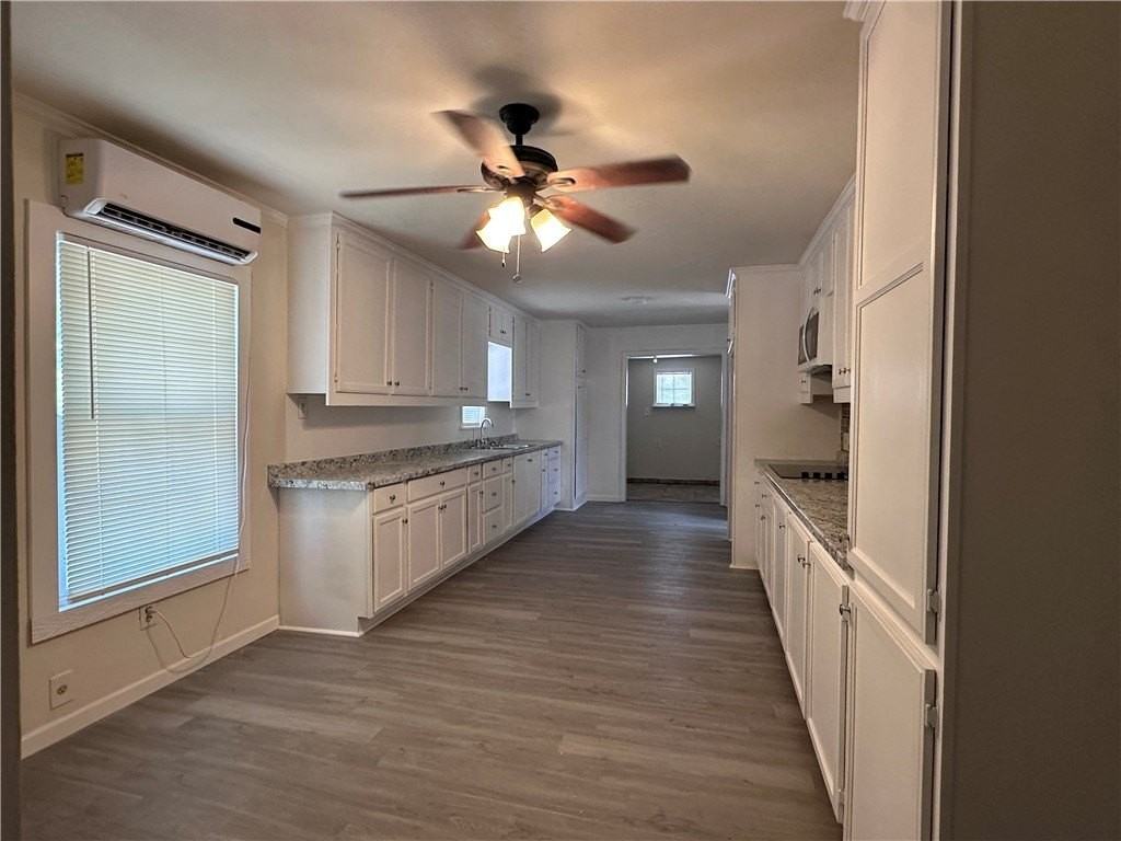 501 Villa Dr - Photo 2 of 11