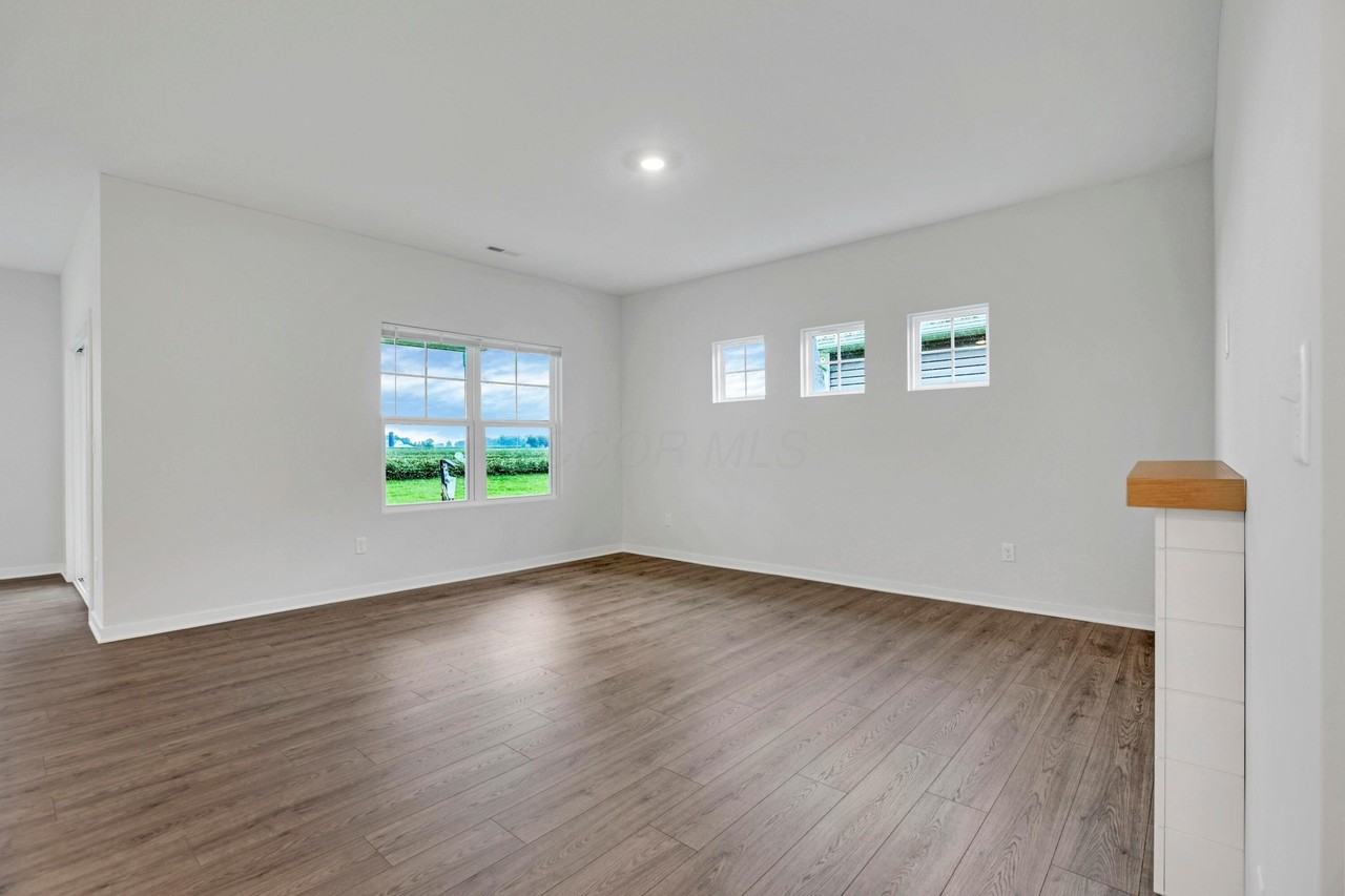 539 Darliene Dr - Photo 5 of 50