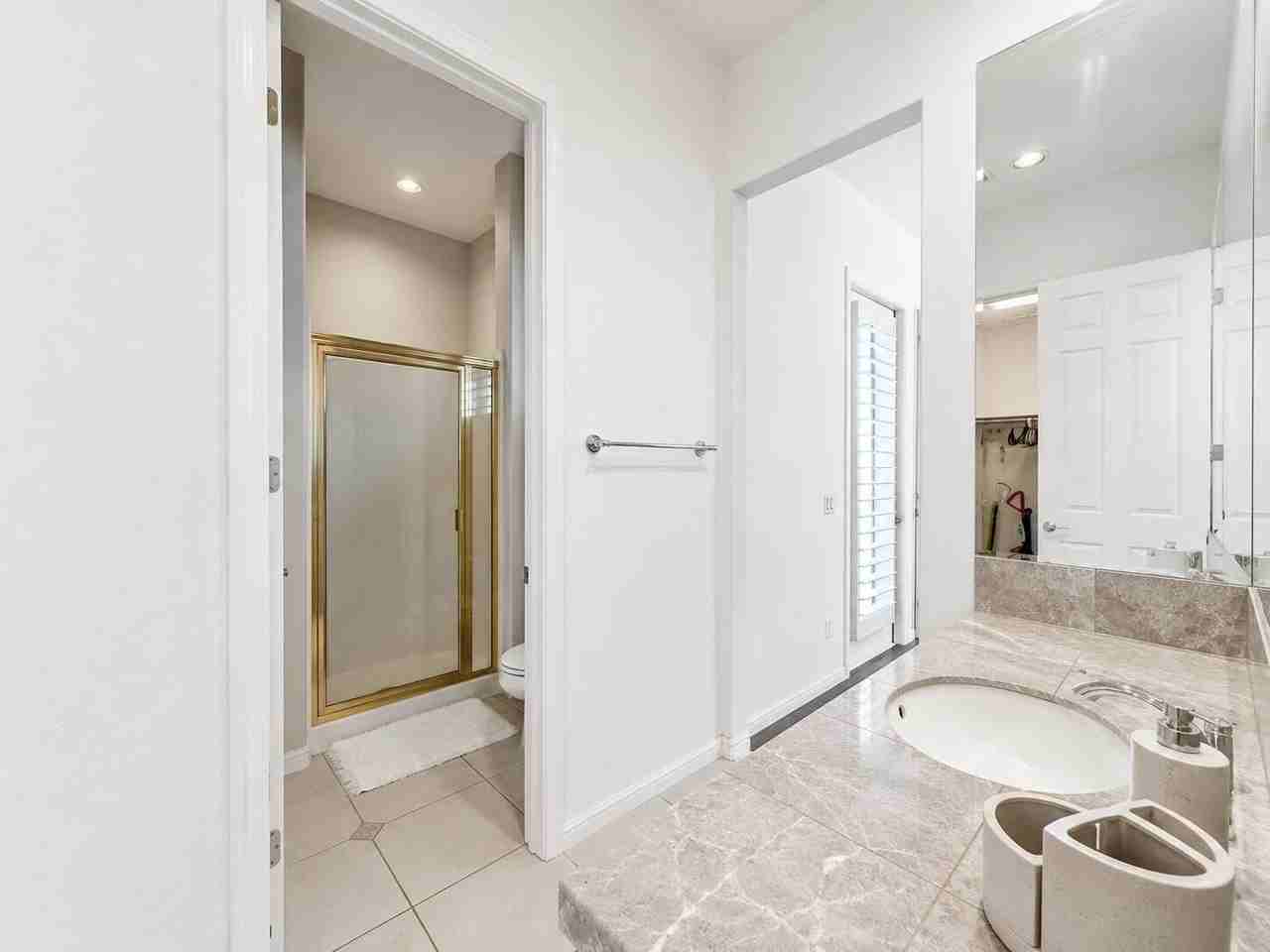 12 Buckingham Way - Photo 6 of 7