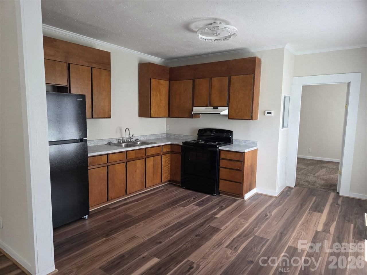 127 N Maple St #A - Photo 6 of 15