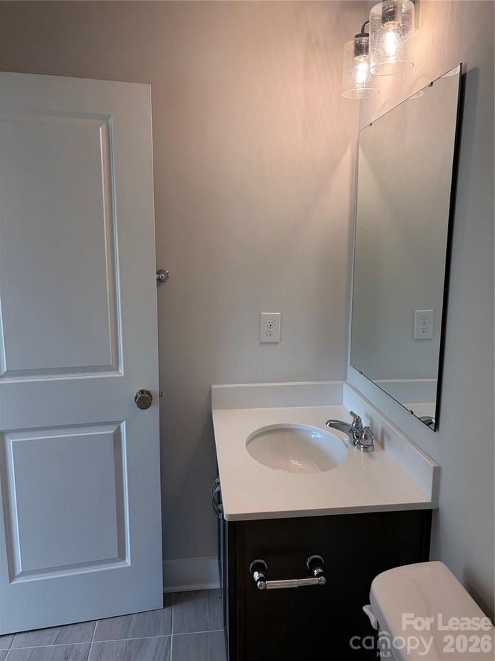 413 Nathaniel Way - Photo 7 of 36