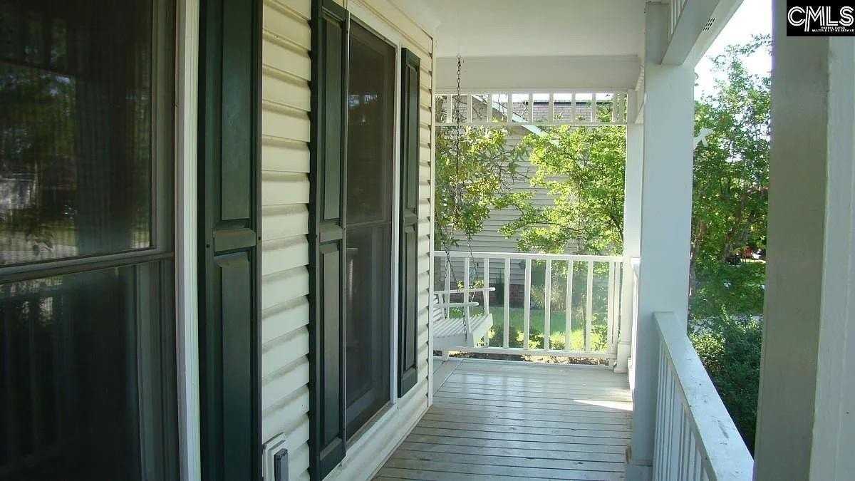 120 Autumn Hill Ln - Photo 3 of 14