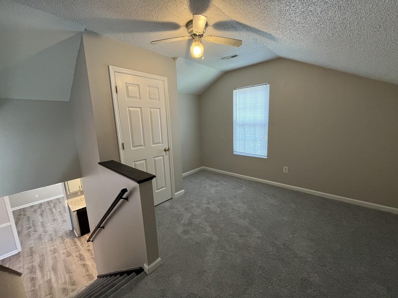 509 Dolphin Dr - Photo 7 of 17