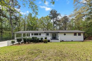 107 Woodland Dr - Photo 1 of 1