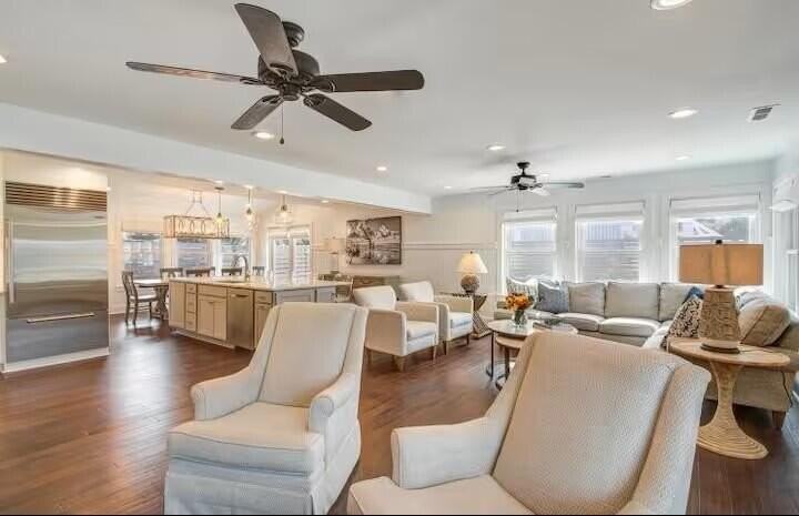 416 Carolina Blvd - Photo 6 of 13