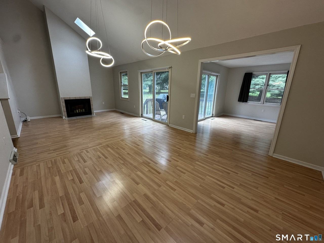 12 Canterbury Rd #12 - Photo 2 of 29
