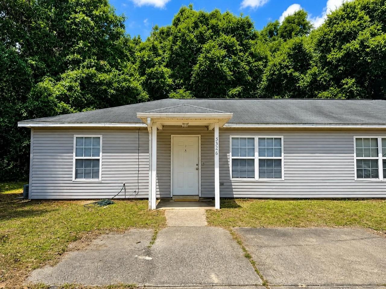 5326 Vernon Taylor Rd - Photo 3 of 19